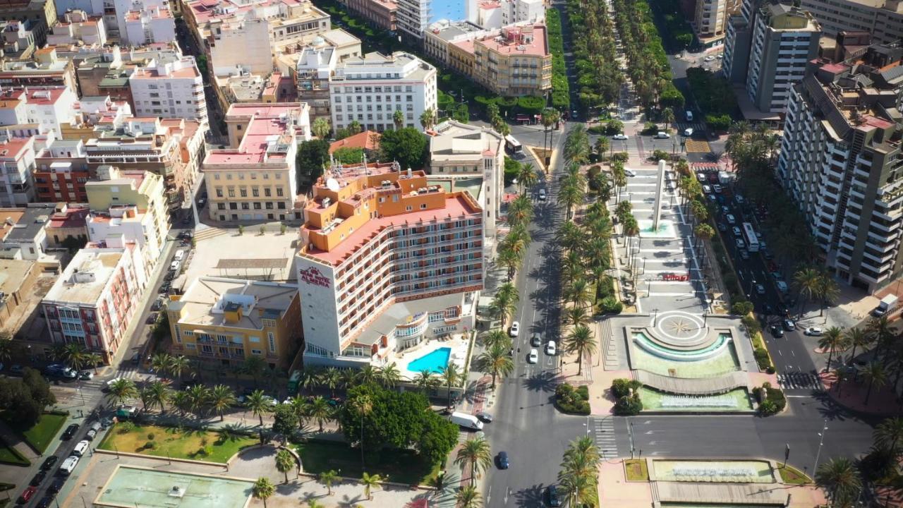 Ohtels Gran Hotel Almeria Exterior foto