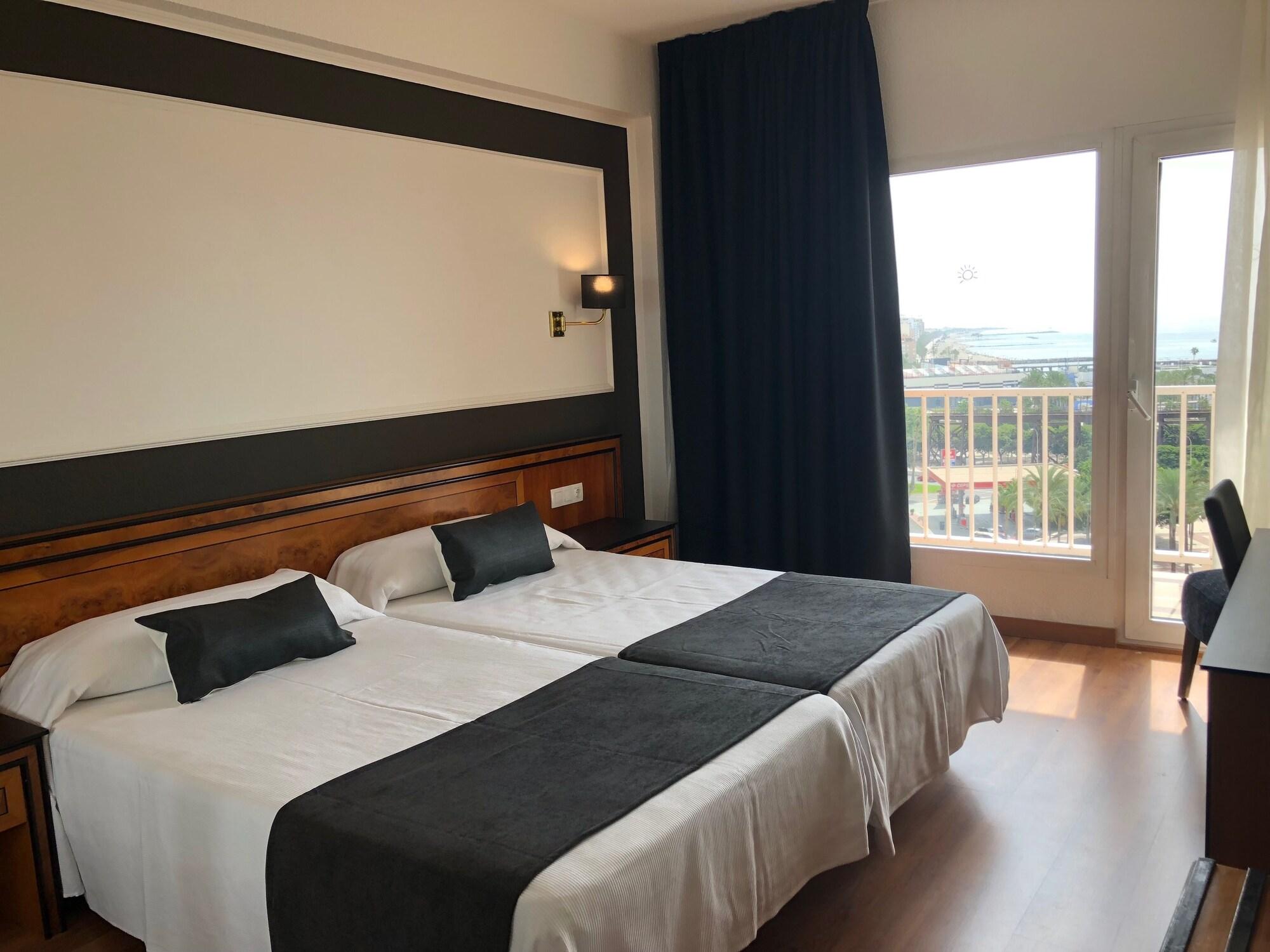 Ohtels Gran Hotel Almeria Exterior foto