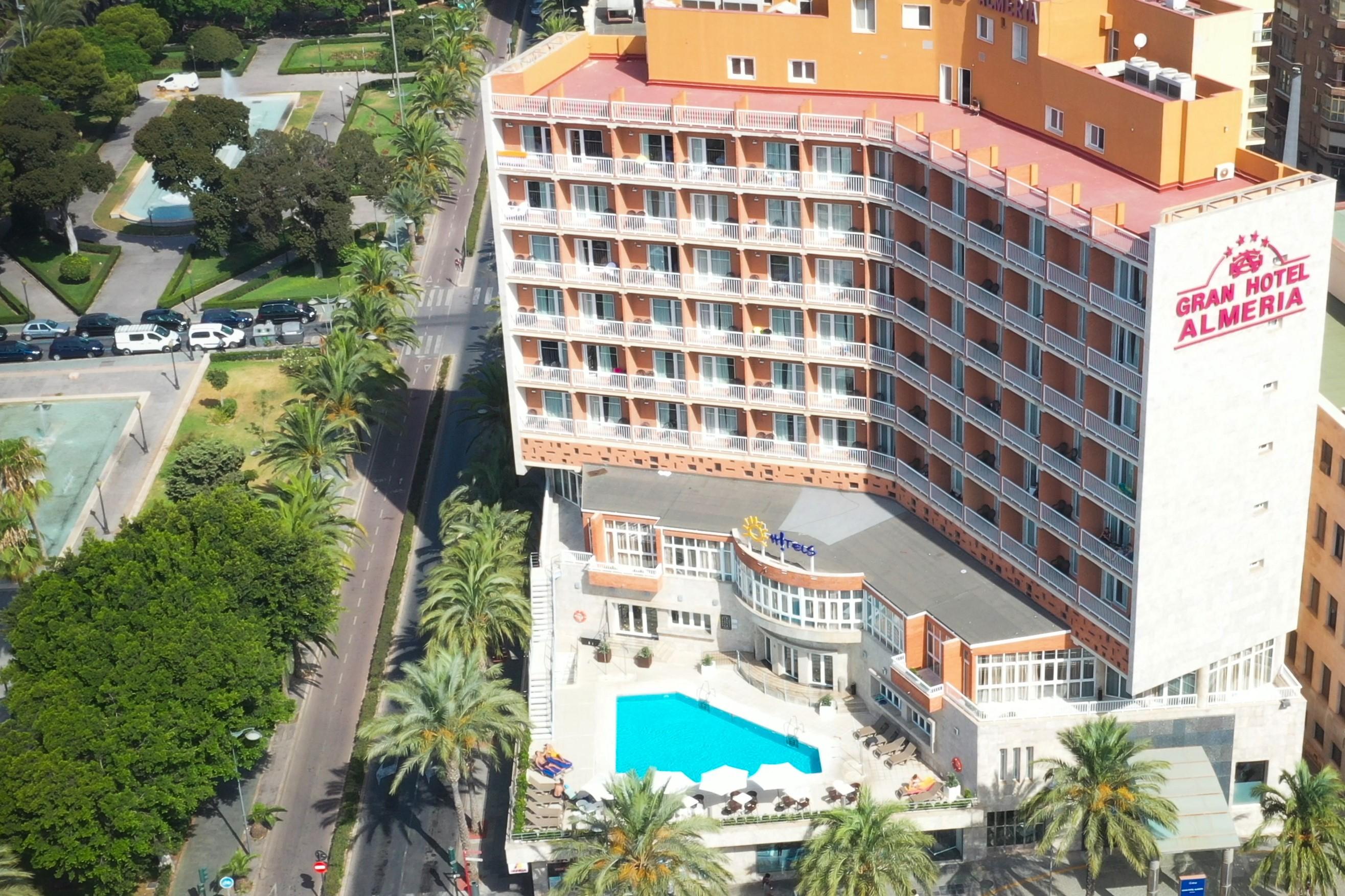 Ohtels Gran Hotel Almeria Exterior foto