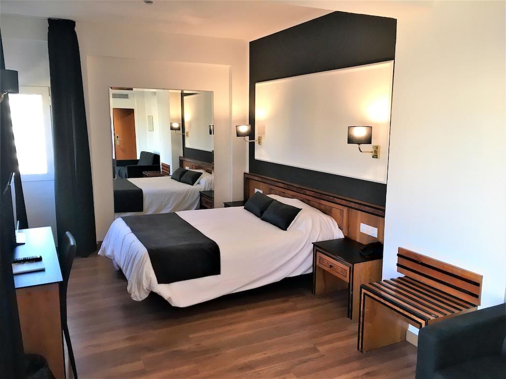 Ohtels Gran Hotel Almeria Exterior foto