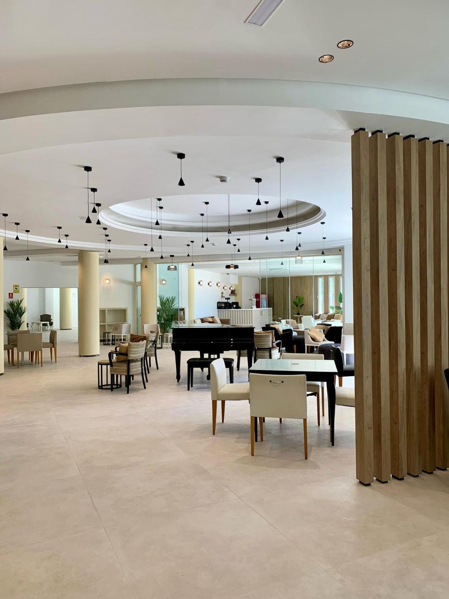 Ohtels Gran Hotel Almeria Exterior foto