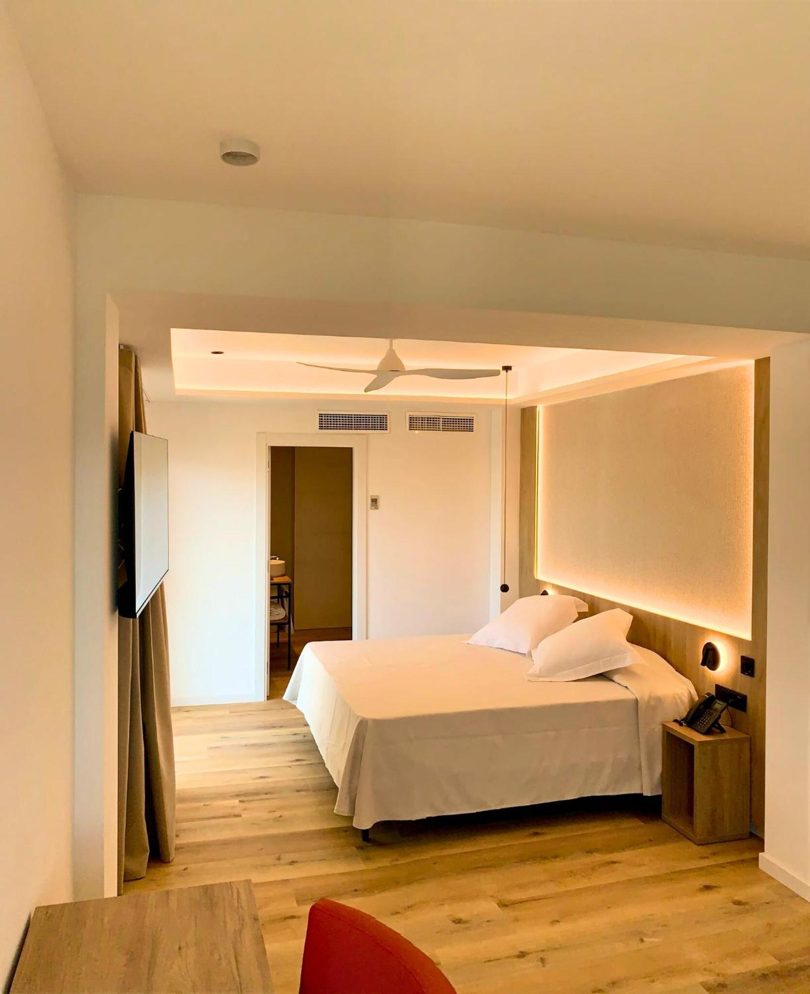 Ohtels Gran Hotel Almeria Exterior foto